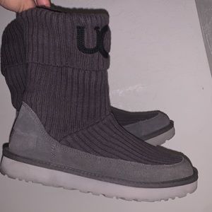 UGG knit logo booties